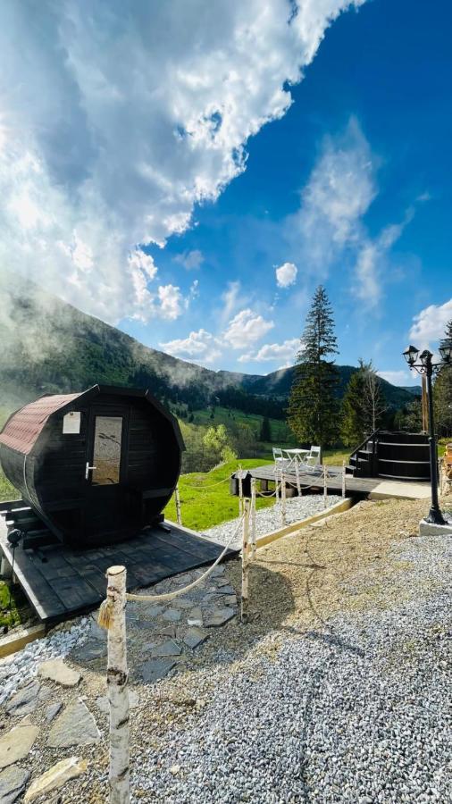 Resort Valea Tatarilor Gyilkostó Kültér fotó