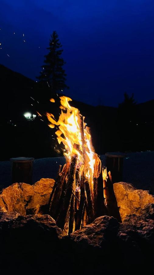 Resort Valea Tatarilor Gyilkostó Kültér fotó